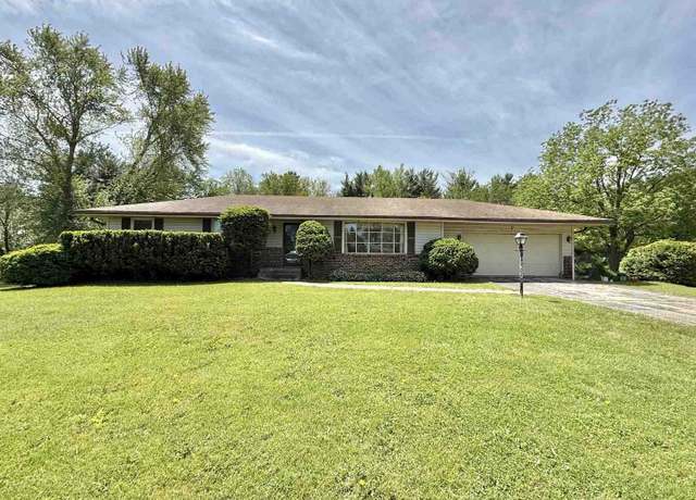 Property at 8567 E Valley View Dr, Stillman Valley, IL 61084, 3 beds, 2 baths