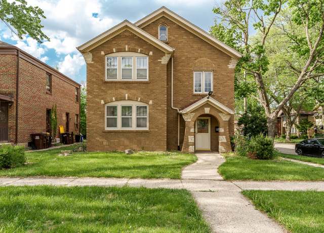 Property at 703-705 King St, Rockford, IL 61103, 4 beds, 2 baths