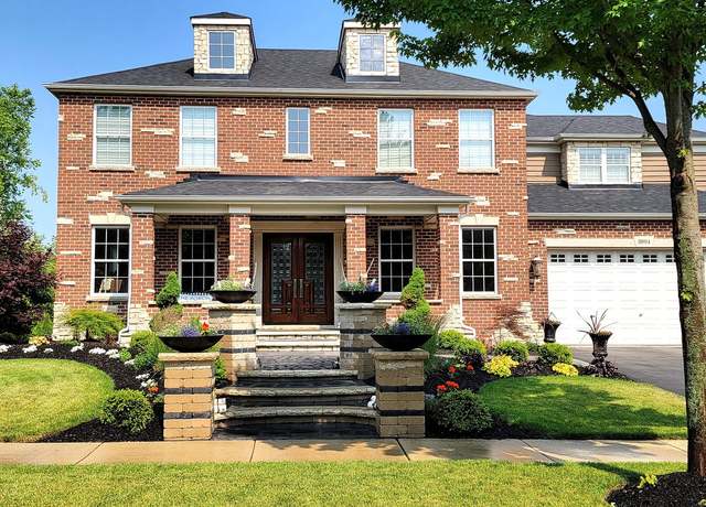 Property at 3004 Wayland Ave, Elgin, IL 60124, 4 beds, 3.5 baths
