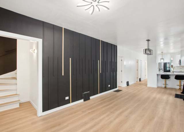 Property at 15 E 118th St, Chicago, IL 60628, 5 beds, 3 baths