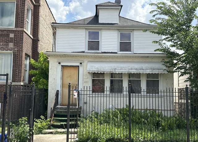 Property at 5257 W Gladys Ave, Chicago, IL 60644, 3 beds, 1 bath