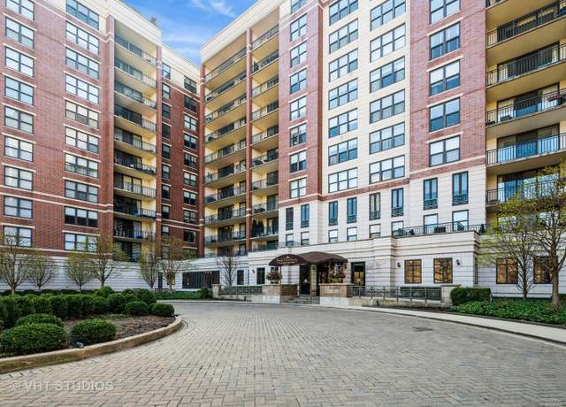 Property at 55 W Delaware Pl #720, Chicago, IL 60610, 3 beds, 3 baths
