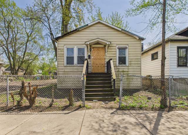Property at 307 W 105th Pl, Chicago, IL 60628, 4 beds, 2 baths