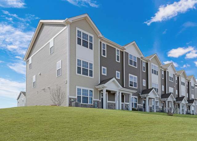 Property at 1554 Sequoia Way, Pingree Grove, IL 60140, 3 beds, 2.5 baths