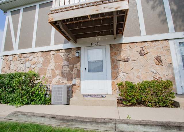 Property at 1027 Newport Hbr #1027, Schaumburg, IL 60193, 2 beds, 1 bath
