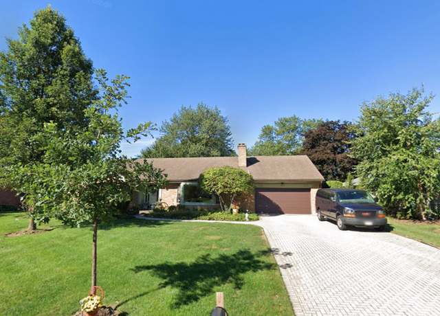 Property at 808 S Beverly Ln S, Arlington Heights, IL 60005, 3 beds, 2.5 baths
