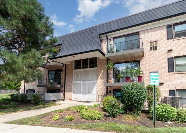 Property at 3325 Kirchoff Rd Unit 3C, Rolling Meadows, IL 60008, 2 beds, 1 bath