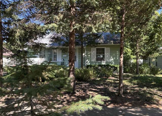 Property at 2207 Emmaus Ave, Zion, IL 60099, 2 beds, 2 baths