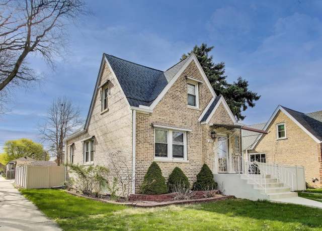 Property at 4958 S Lamon Ave, Chicago, IL 60638, 3 beds, 2 baths