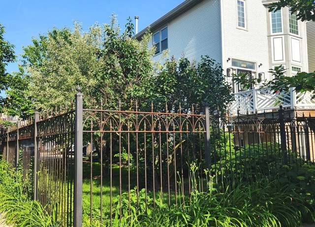 Property at 2027 N Sawyer Ave, Chicago, IL 60647