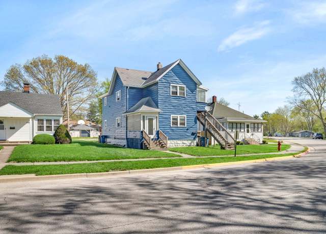 Property at 850 E Washington St, Morris, IL 60450, 4 beds, 2 baths