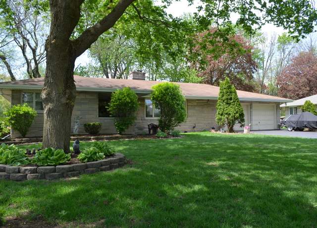 Property at 107 Monteith Ave, Joliet, IL 60433, 3 beds, 2 baths