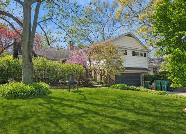 Property at 342 Ingram St, Northfield, IL 60093, 4 beds, 2.5 baths