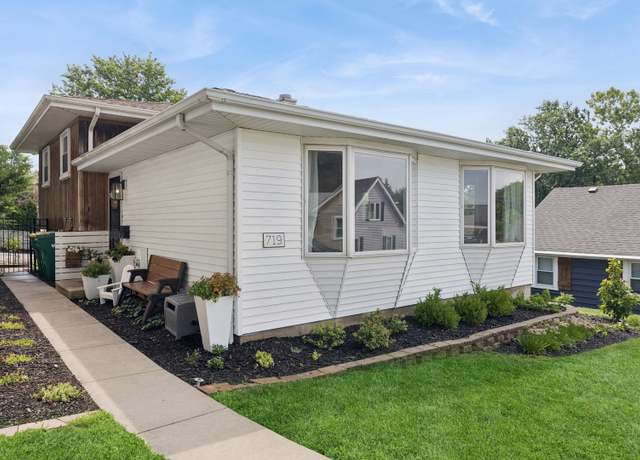 Property at 719 Ledochowski St, Lemont, IL 60439, 3 beds, 2 baths