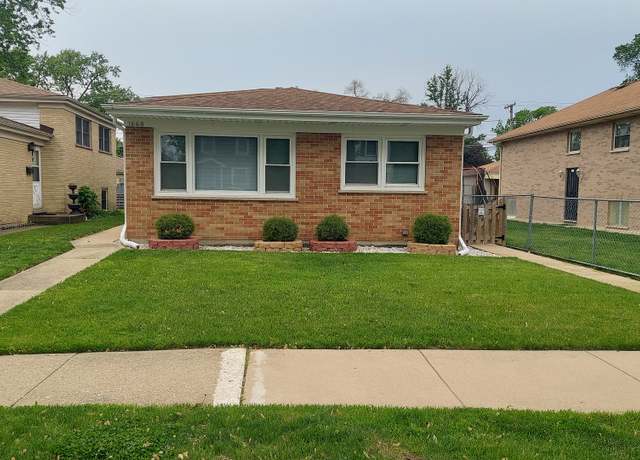 Property at 1668 S Cora St, Des Plaines, IL 60018, 3 beds, 2 baths