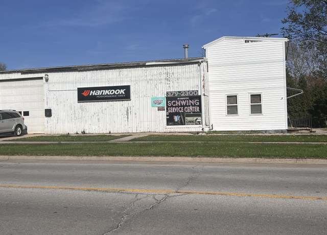 Property at 538 S Railroad Ave, Paxton, IL 60957
