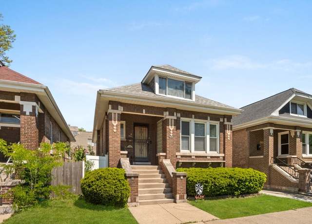 Property at 2403 Highland Ave, Berwyn, IL 60402, 3 beds, 1.5 baths