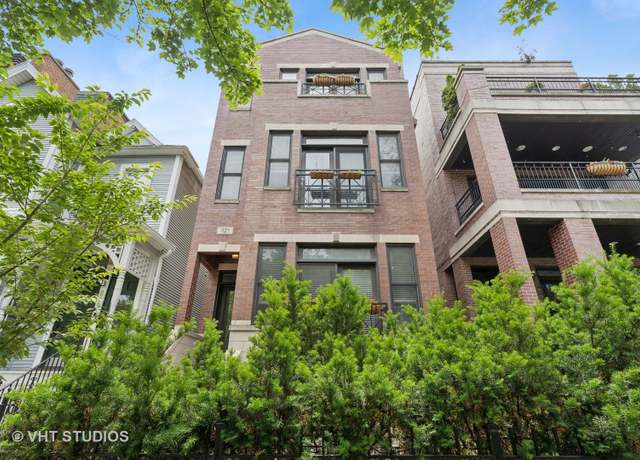 Property at 821 W Wrightwood Ave #3, Chicago, IL 60614, 2 beds, 2 baths