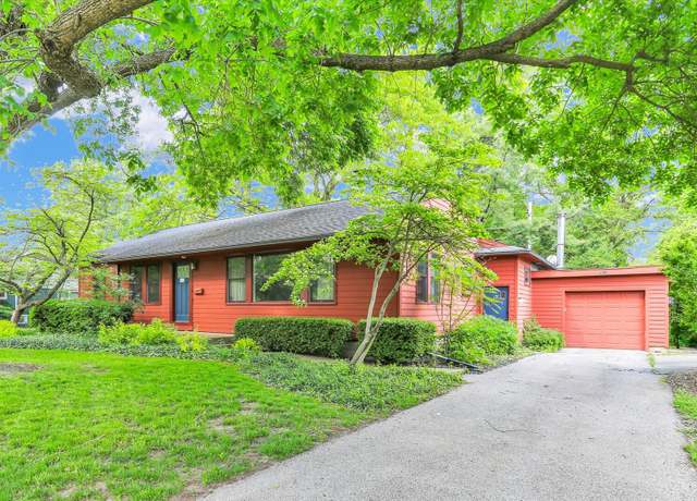 Property at 2014 Boudreau Dr, Urbana, IL 61801, 3 beds, 2 baths