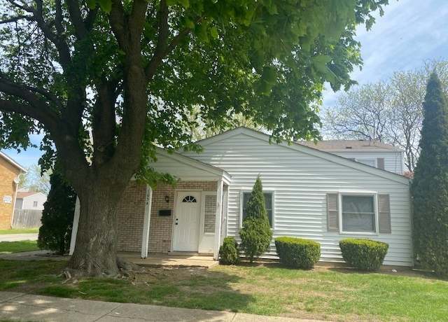 Property at 165 Stephanie Ct Unit A, Bartlett, IL 60103, 3 beds, 1 bath