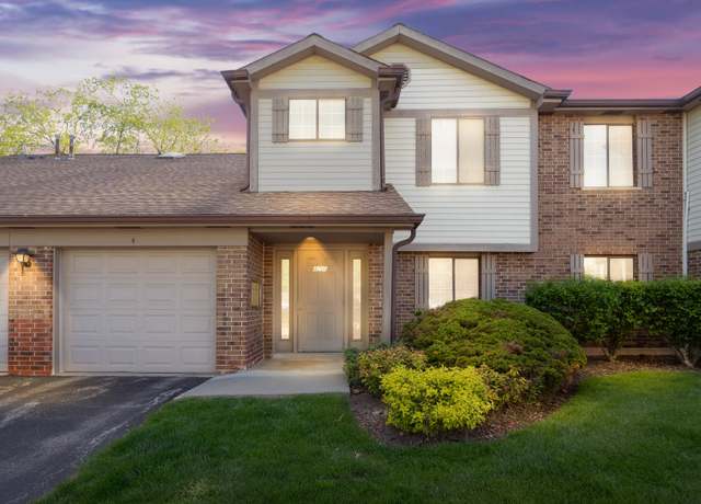 Property at 4210 N Mallard Dr #3, Arlington Heights, IL 60004, 2 beds, 1 bath