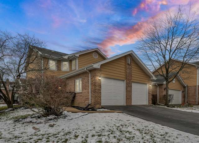 Property at 17247 Lakebrook Dr, Orland Park, IL 60467, 2 beds, 2.5 baths
