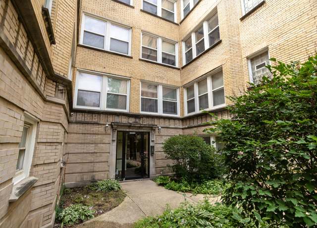 Property at 4750 N Albany Ave #3, Chicago, IL 60625, 2 beds, 1 bath