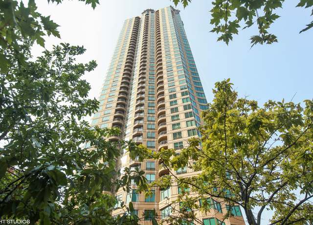 Property at 400 N Lasalle Dr #3706, Chicago, IL 60654, 1 bath