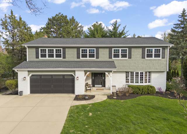 Property at 1567 Snowberry Ct, Downers Grove, IL 60515, 5 beds, 3.5 baths