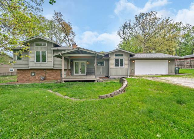 Property at 264 Garfield Ave, New Lenox, IL 60451, 2 beds, 1 bath