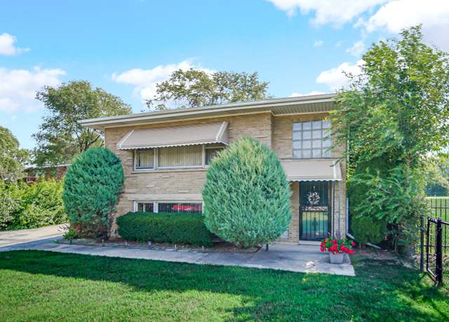 Property at 13609 S Crawford Ave, Crestwood, IL 60418, 3 beds, 2 baths