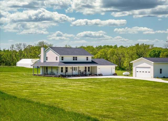 Property at 911.41 Melugins, Compton, IL 61318, 4 beds, 2.5 baths