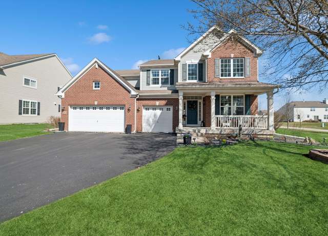 Property at 201 Valencia Pkwy, Gilberts, IL 60136, 4 beds, 2.5 baths