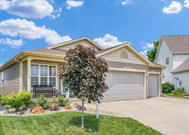 Property at 1321 W Ridge Ln, Champaign, IL 61822, 3 beds, 3 baths