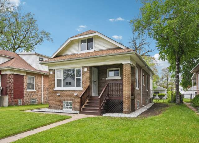 Property at 8428 S Rhodes Ave, Chicago, IL 60619, 4 beds, 2 baths