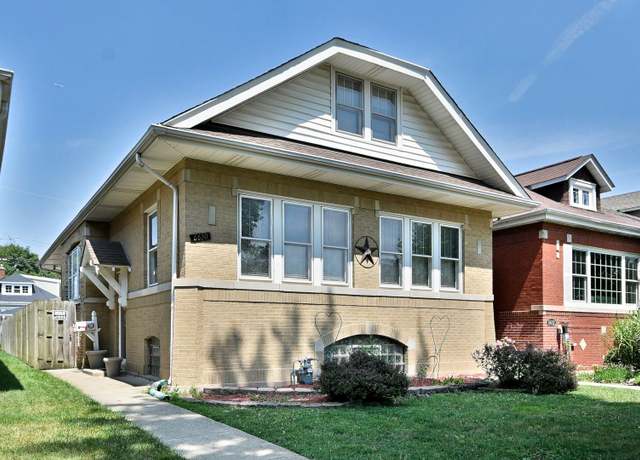 Property at 6630 N Oshkosh Ave, Chicago, IL 60631, 3 beds, 3 baths