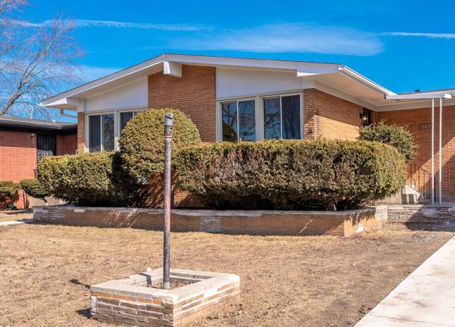 Property at 347 Madison Ave, Calumet City, IL 60409, 3 beds, 2 baths