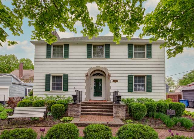 Property at 518 Wauponsee St, Morris, IL 60450, 3 beds, 1.5 baths