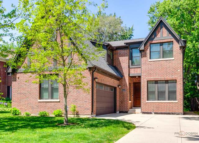 Property at 2406 Illinois Rd, Northbrook, IL 60062, 5 beds, 4.5 baths