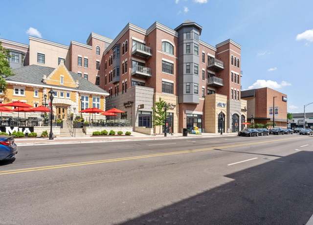 Property at 110 S Washington St #400, Naperville, IL 60540, 3 beds, 3.5 baths