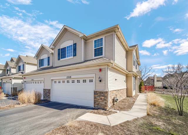 Property at 1705 Kraft Ave, Batavia, IL 60510, 2 beds, 2.5 baths