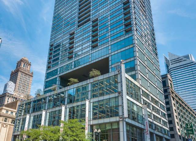 Property at 8 E Randolph St #2002, Chicago, IL 60601, 1 bed, 1 bath