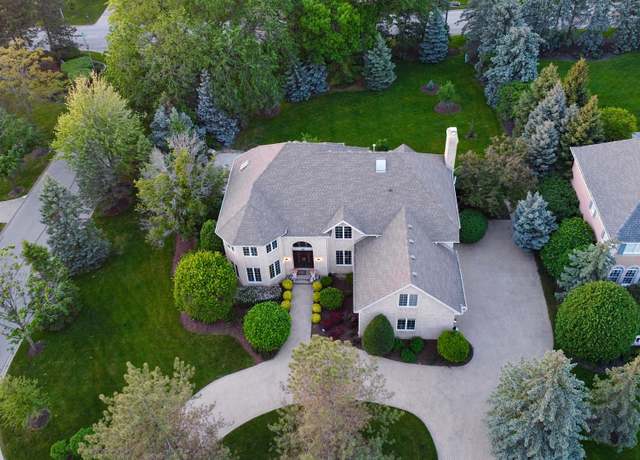 Property at 5 Todor Ct, Burr Ridge, IL 60527, 5 beds, 4 baths