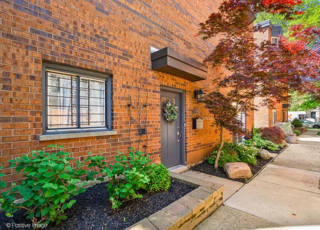 Property at 2133 N Magnolia Ave Unit B, Chicago, IL 60614, 3 beds, 2.5 baths