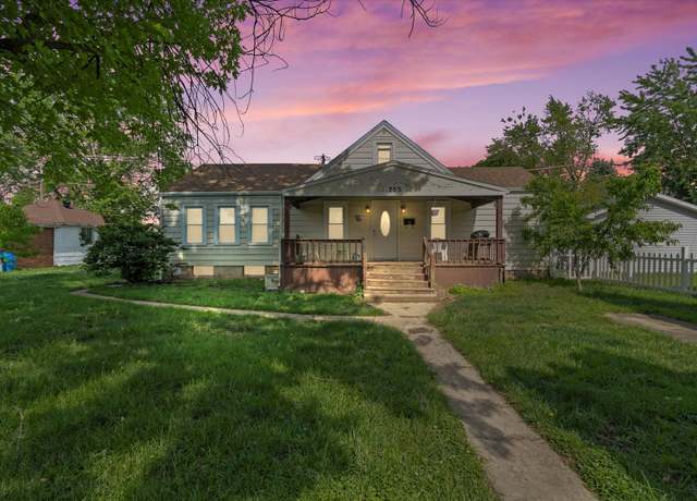 Property at 752 N 9th Ave, Kankakee, IL 60901, 3 beds, 1.5 baths