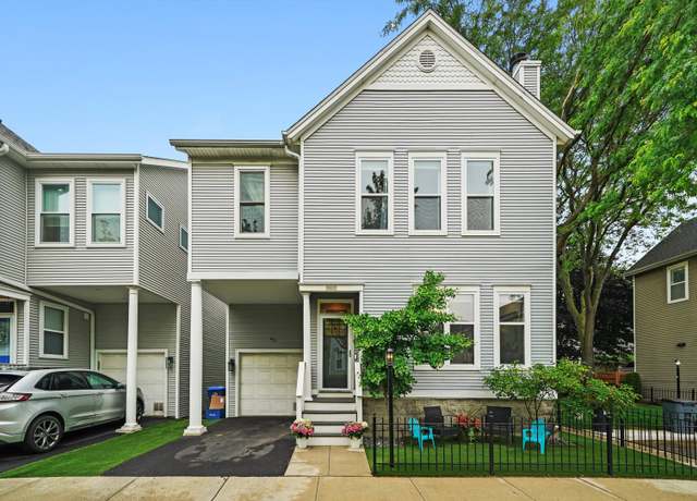 Property at 2903 N Wolcott Ave Unit C, Chicago, IL 60657, 4 beds, 2.5 baths