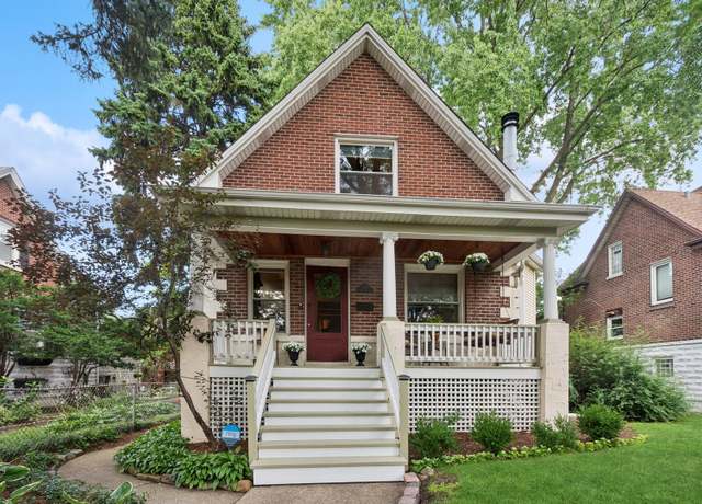 Property at 3843 N Kilbourn Ave, Chicago, IL 60641, 3 beds, 2.5 baths