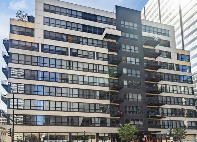 Property at 130 S Canal St #211, Chicago, IL 60606, 1 bed, 1 bath