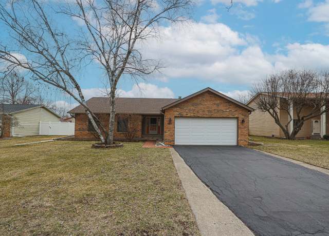 Property at 1139 N Thackeray Dr, Palatine, IL 60067, 3 beds, 2 baths