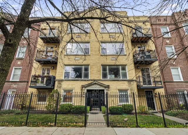 Property at 1210 W Roscoe St #2, Chicago, IL 60657, 2 beds, 2 baths